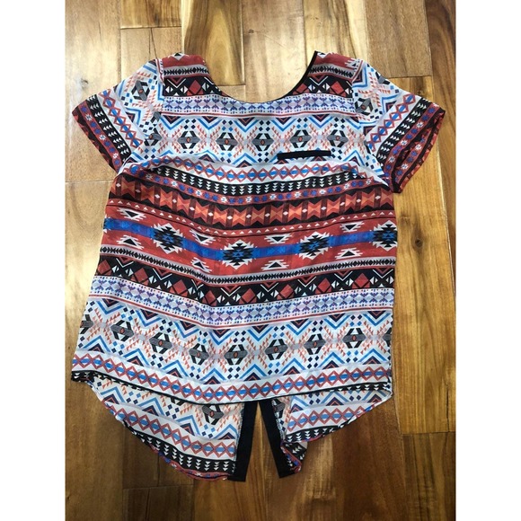 Geometric Pattern Sheer Top Size 1X Black Stripe Flowy Red Black I.N. Studio - Picture 1 of 5